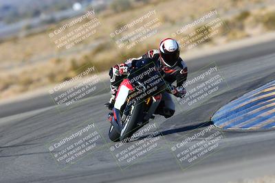 media/Jan-09-2022-SoCal Trackdays (Sun) [[2b1fec8404]]/Turn 11 (935am)/